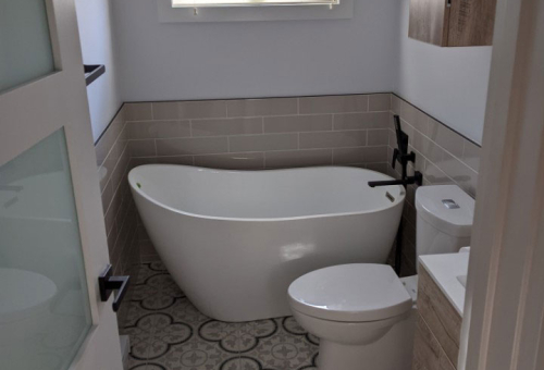 The One With The Shower Doors