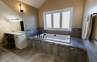 The One With The Farmhouse Sink