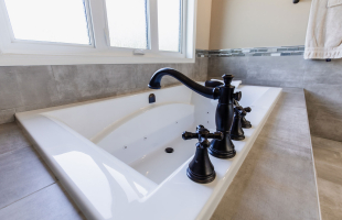 The One With The Farmhouse Sink