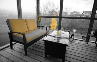 The One With The Screens